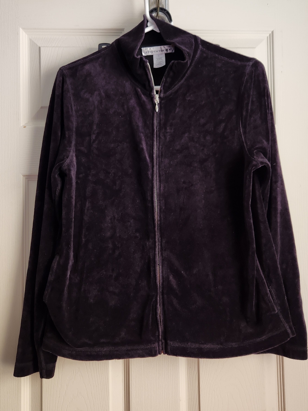 Jones New York Velvet Zip-Front Jacket in Black